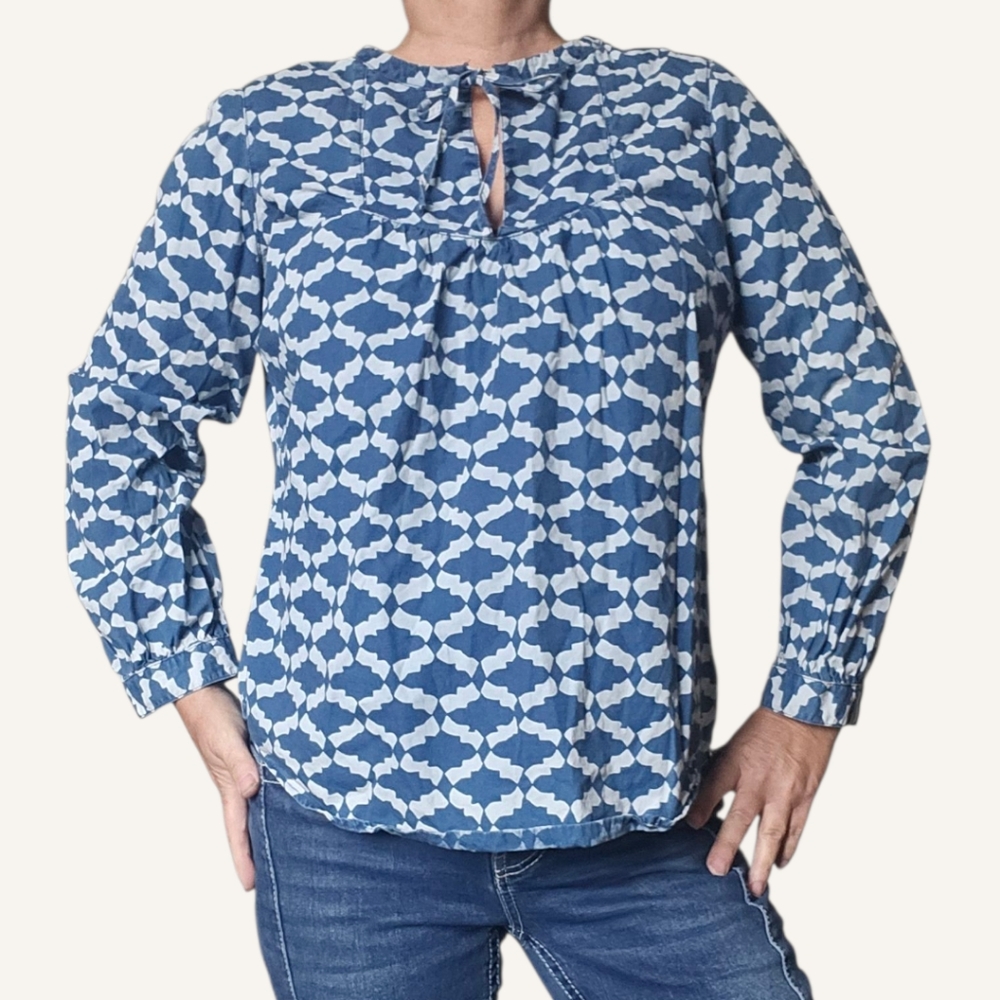 J. Crew Blue & White Patterned Blouse Size 6